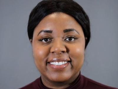 Headshot of Ebony Russ